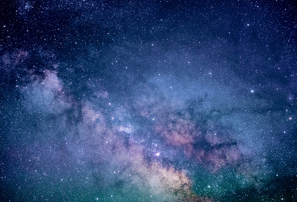 A image of the galaxy with stars and stunning colous